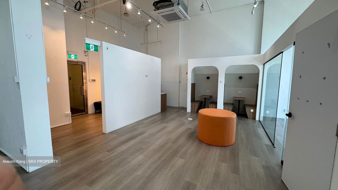 Tahir Building (D1), Office #566627351